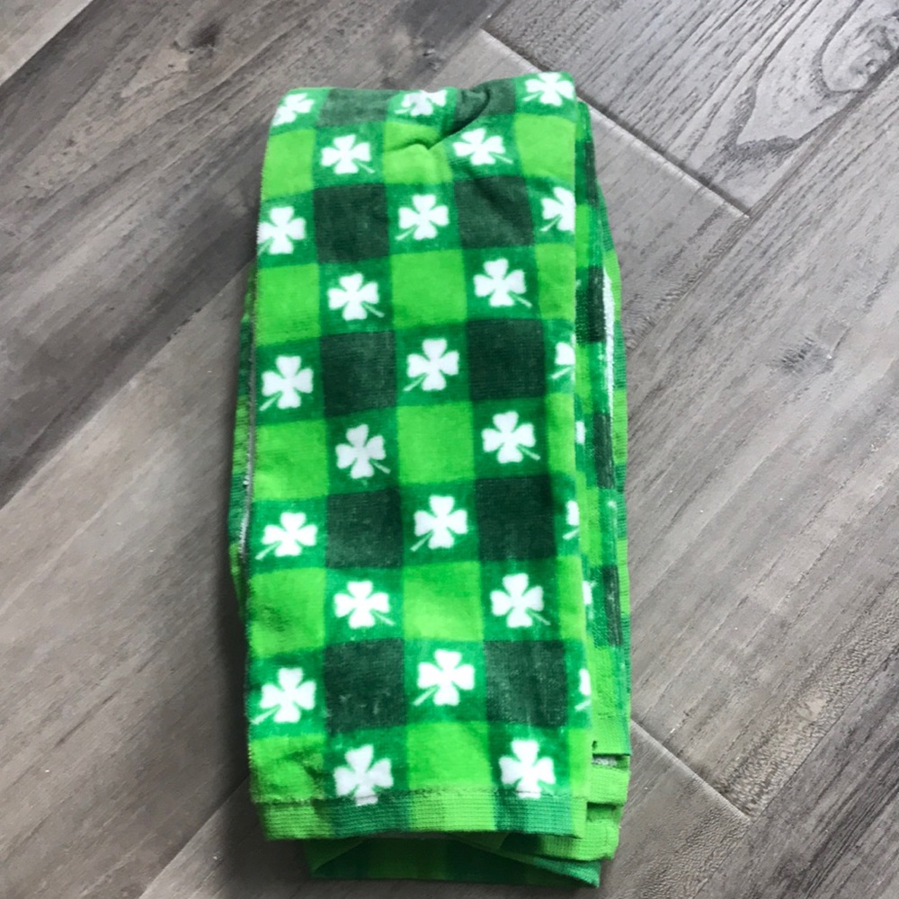 Storehouse St. Patrick's Day Lucky Shamrock Clovers Kitchen Towels- 2 PC